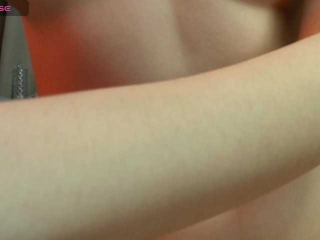 monminnyy's BongaCams show and profile