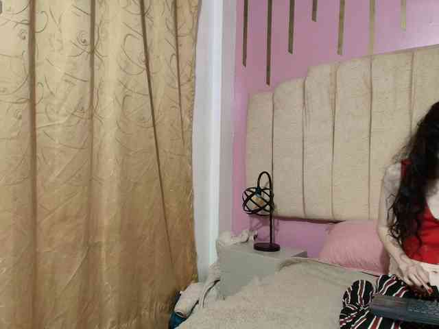 Chanel-Whitte webcam