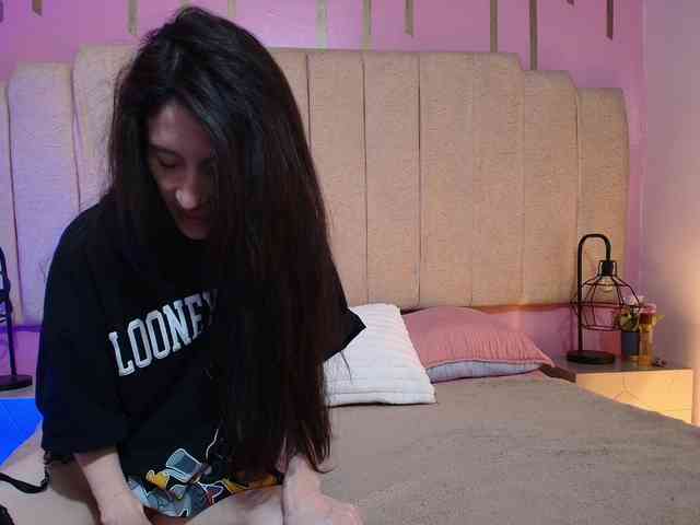 Chanel-Whitte webcam