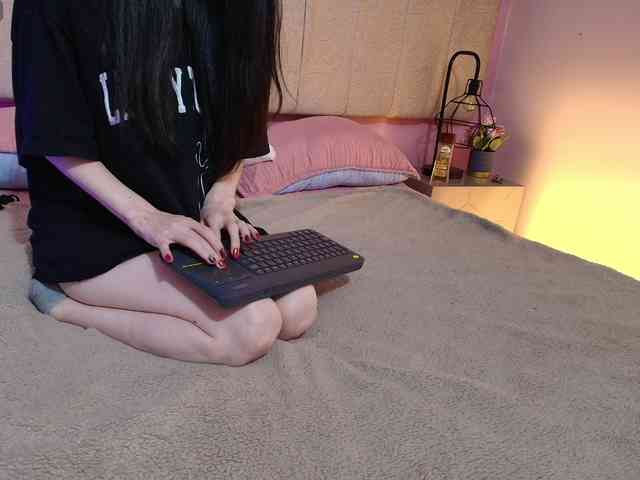 Chanel-Whitte webcam