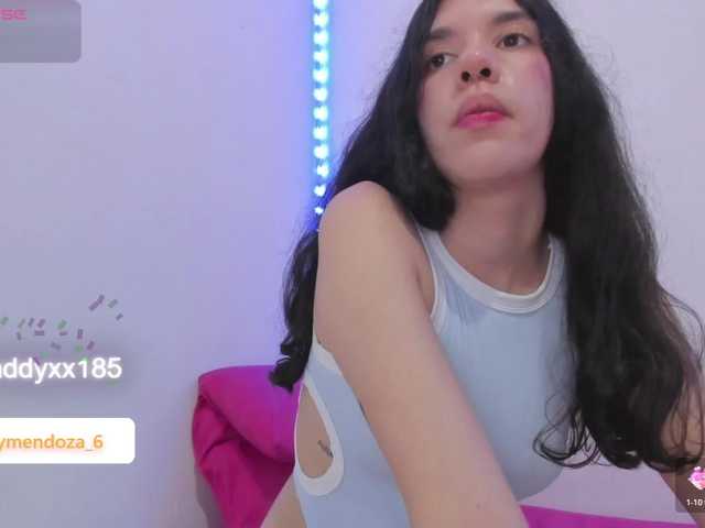 MaddyMendozax's BongaCams show and profile