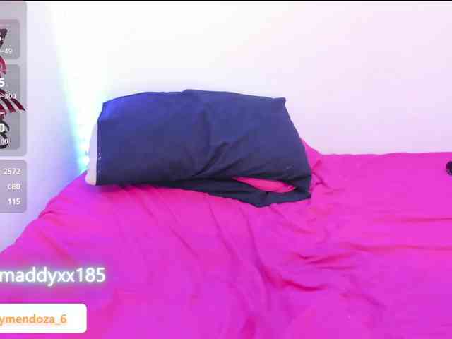 MaddyMendozax webcam