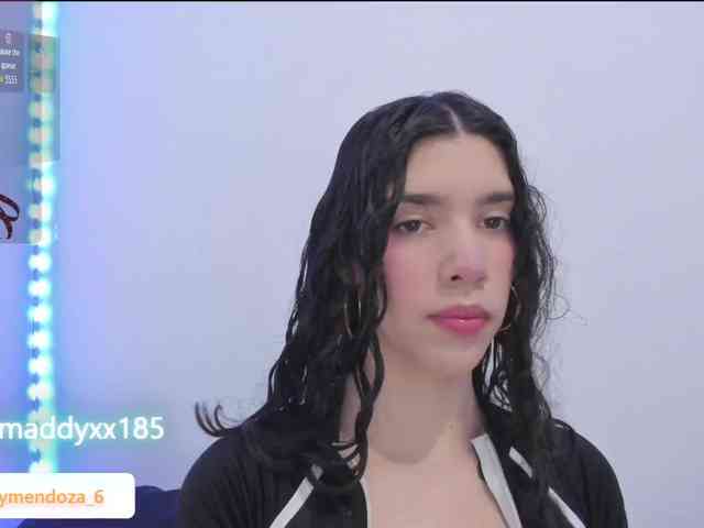 MaddyMendozax webcam