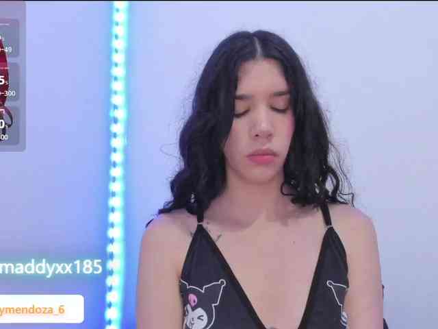 MaddyMendozax webcam