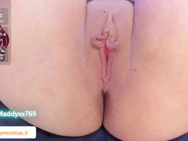 MaddyMendozax webcam