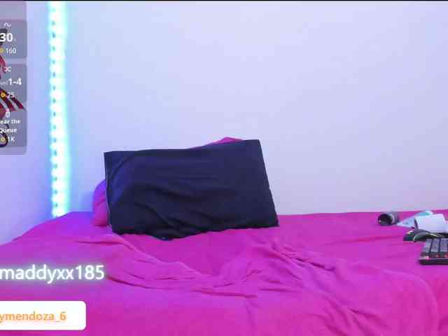 MaddyMendozax webcam