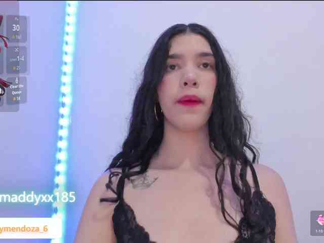 MaddyMendozax webcam