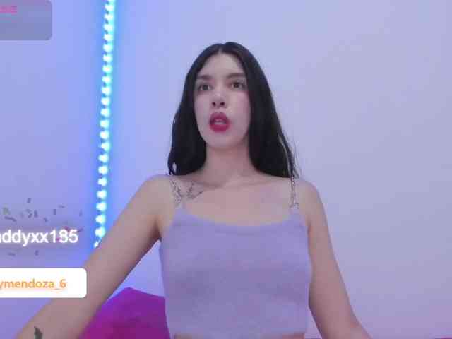 MaddyMendozax webcam