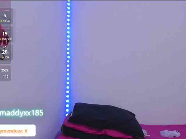 MaddyMendozax webcam