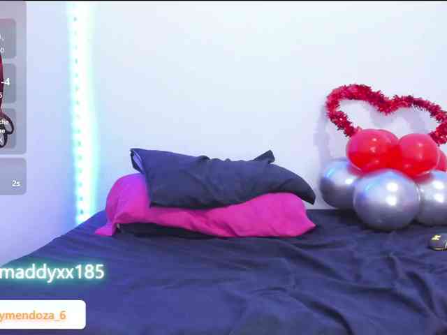 MaddyMendozax webcam