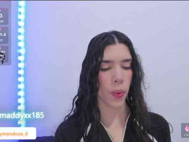 MaddyMendozax webcam