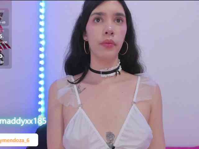 MaddyMendozax webcam