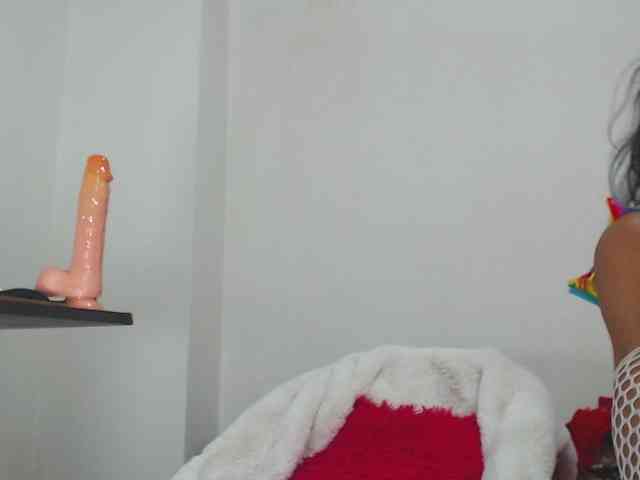 ivonnethh Live Webcam on BongaCams