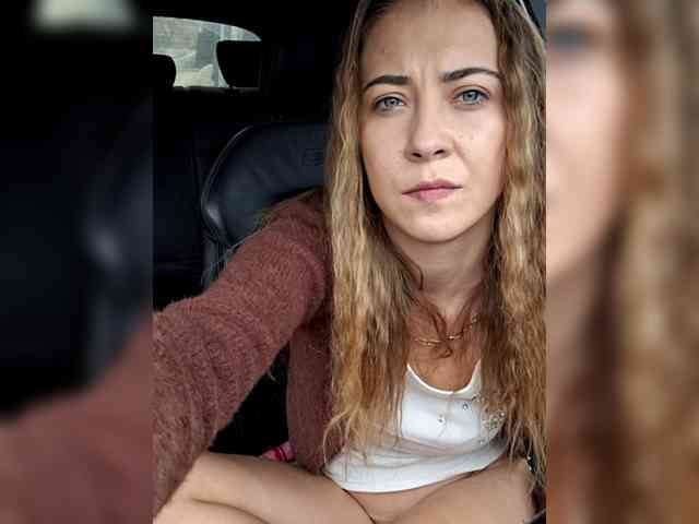 Sexyriskygirl webcam