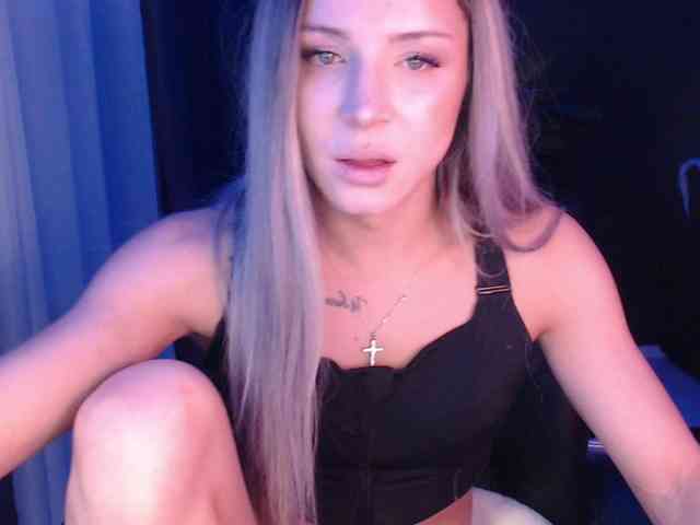 Mallya Live Webcam on BongaCams