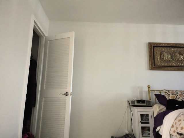 AlexisKay's BongaCams show and profile