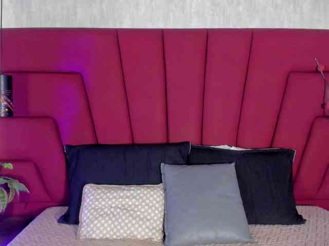 striptease show Cherry-blooms