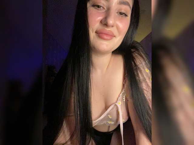 AnataKitty555's BongaCams show and profile