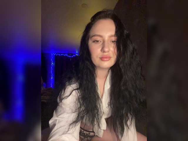AnataKitty555's BongaCams show and profile