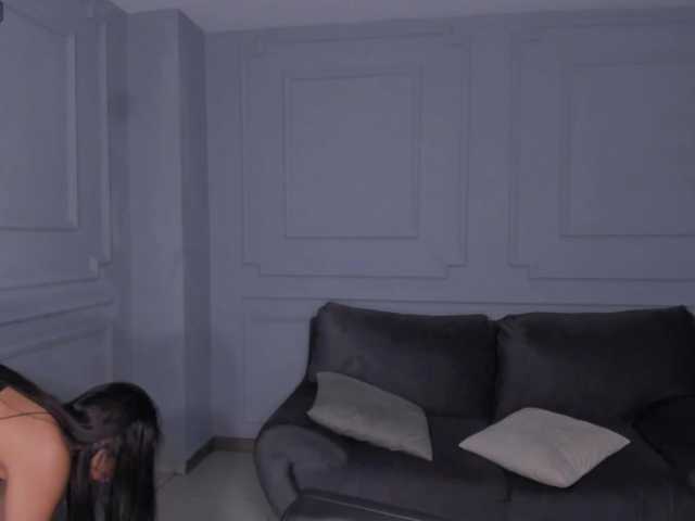 OrianaFontaine's BongaCams show and profile