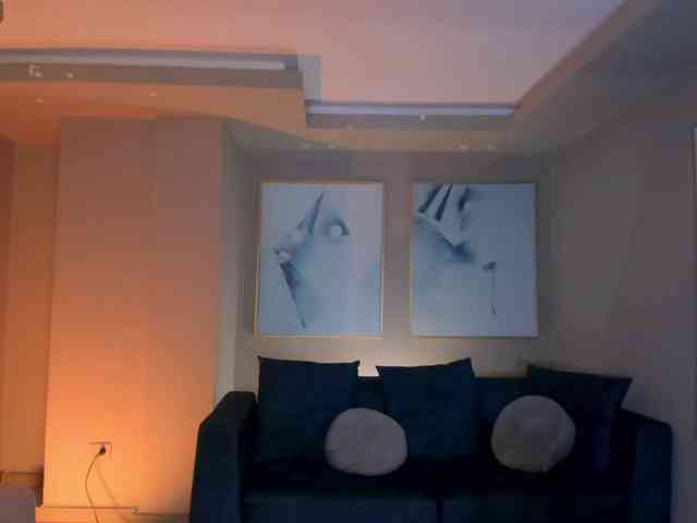 OrianaFontaine webcam