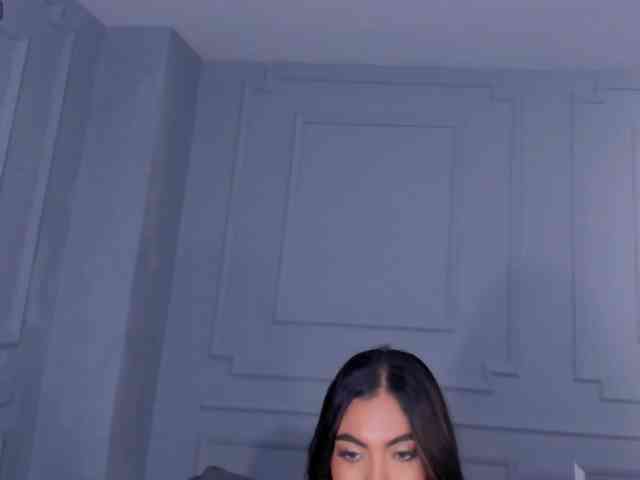 OrianaFontaine webcam