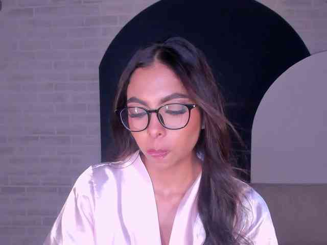 OrianaFontaine webcam