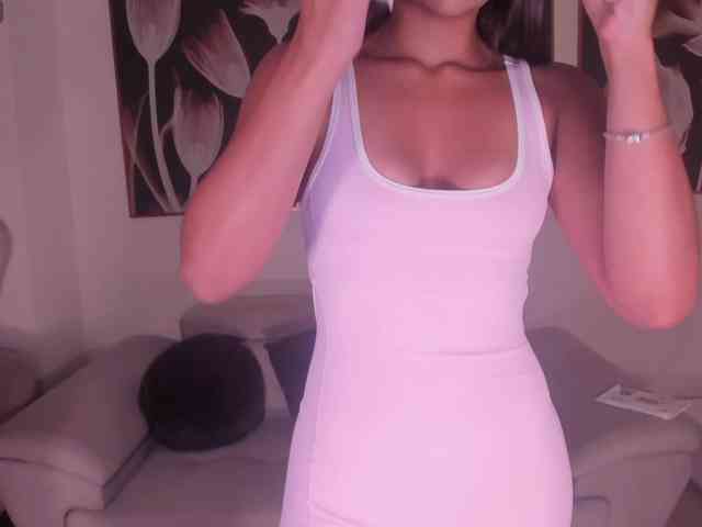 OrianaFontaine webcam