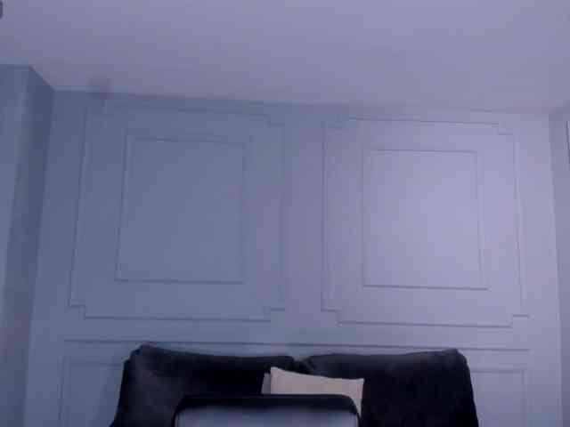 OrianaFontaine webcam