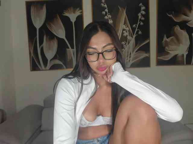 OrianaFontaine webcam