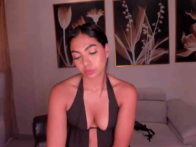 OrianaFontaine webcam