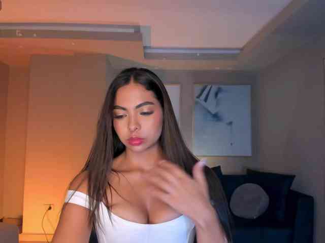 OrianaFontaine webcam