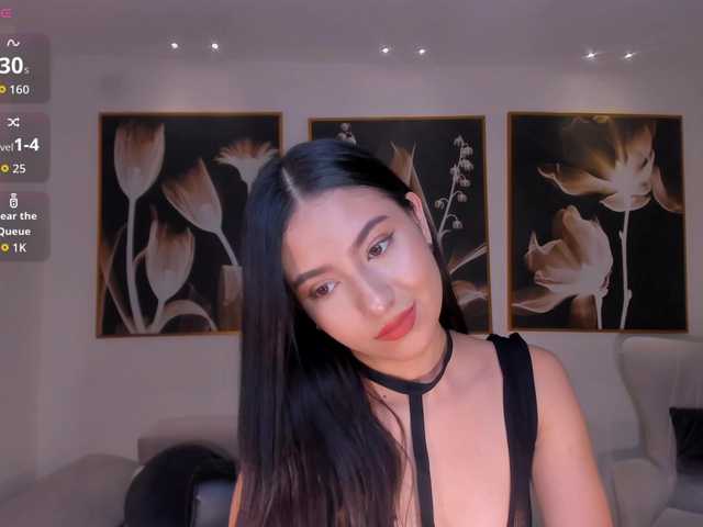 LucieMartin's BongaCams show and profile