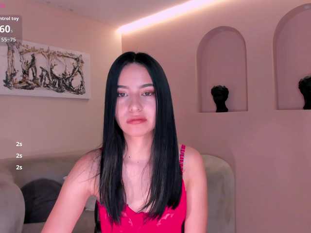 LucieMartin's BongaCams show and profile