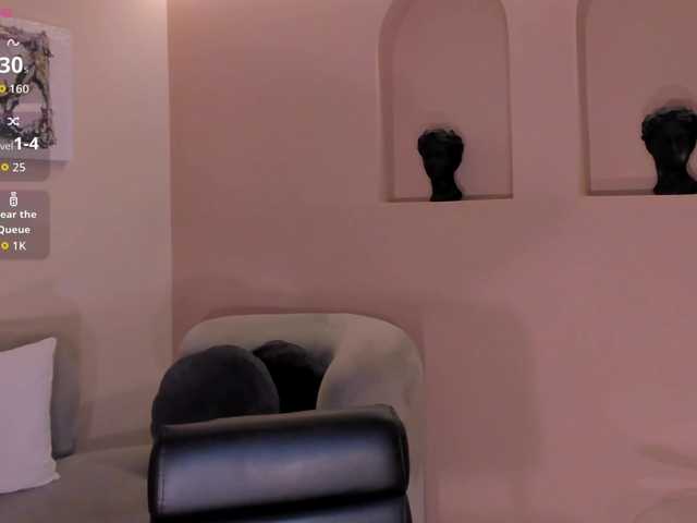 LucieMartin's BongaCams show and profile