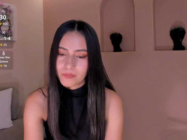 LucieMartin's BongaCams show and profile