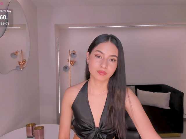 LucieMartin's BongaCams show and profile