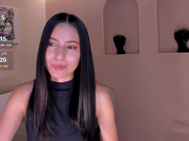 LucieMartin's BongaCams show and profile