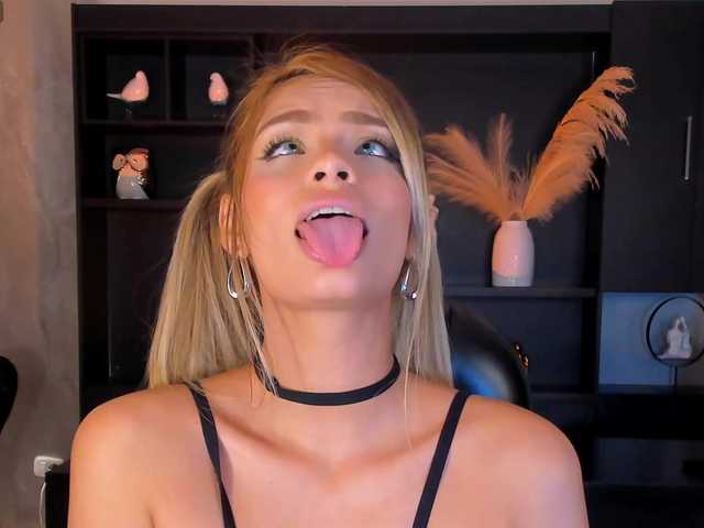 KyomiVelvet's BongaCams show and profile