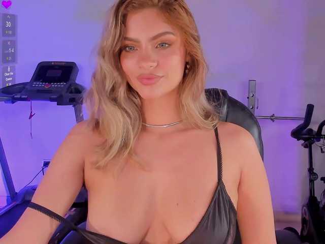 KyomiVelvet's BongaCams show and profile