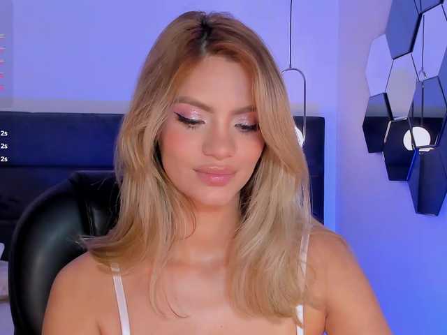 KyomiVelvet's BongaCams show and profile