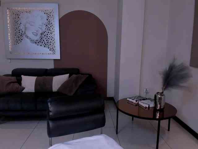 ScarlettRose Live Webcam on BongaCams