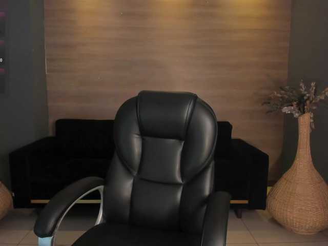 IsabellaMoretti's BongaCams show and profile