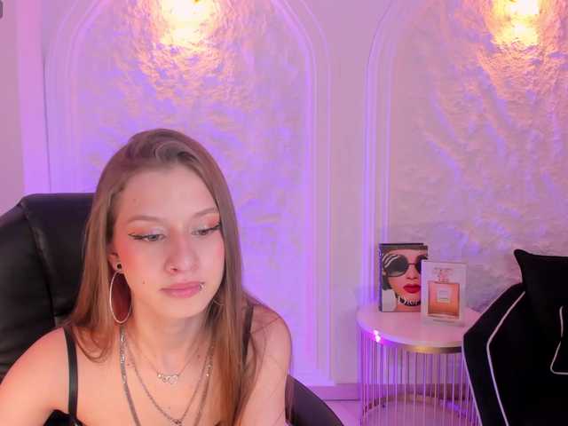 IsabellaMoretti – webcam model profile photo