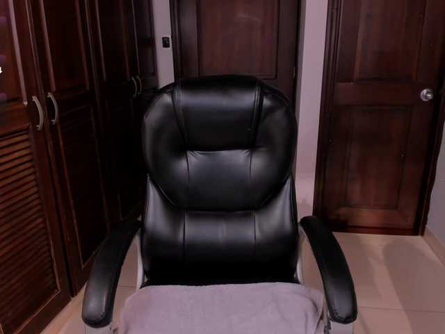 IsabellaMoretti's BongaCams show and profile