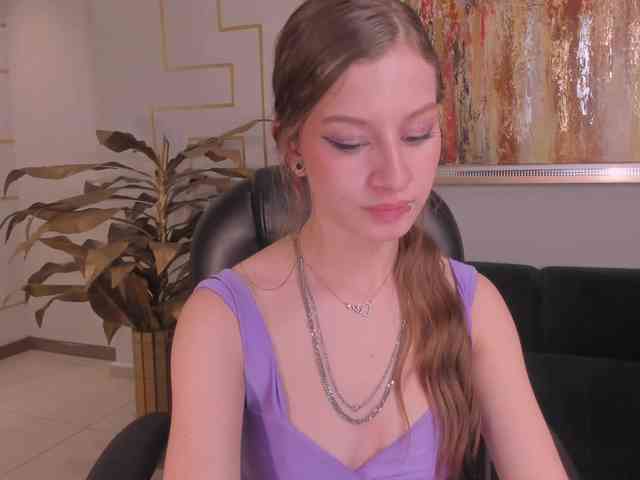 IsabellaMoretti webcam