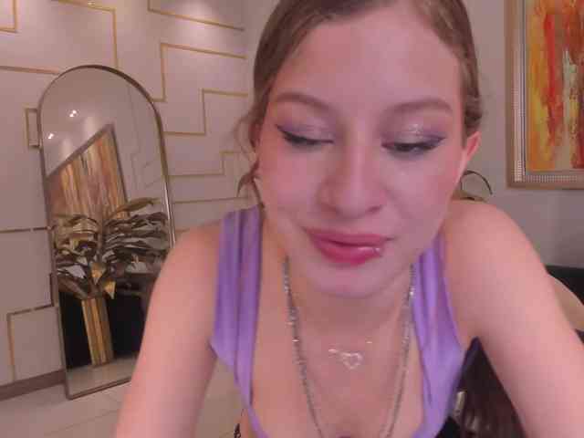 IsabellaMoretti webcam