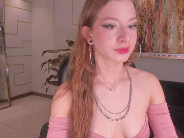 IsabellaMoretti webcam