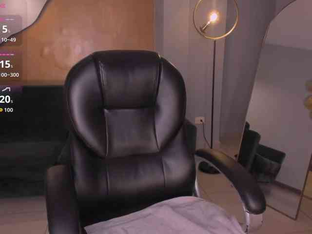 IsabellaMoretti webcam