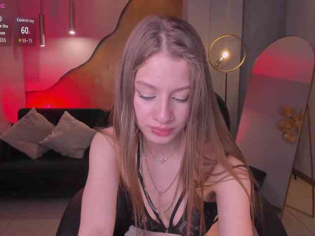 IsabellaMoretti webcam